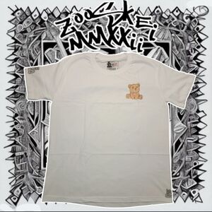 Zooskei White Graphic Tee for Men